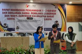 100 pemuda Pontianak deklarasi pengawasan partisipatif pada Pilkada 2024