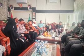 Dua WNA Eropa ngaku nabi di Sumbar, ini tindakan Imigrasi