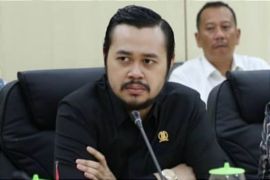 Bayu Airlangga: Buku Paradoks Indonesia karya Prabowo jadi refleksi kritis perekonomian bangsa