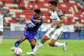 Kadek Agung terus asah penyelesaian akhir jelang menghadapi Persib Bandung