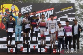 Rendy Sanjaya juarai 76 Indonesian Downhill 2024