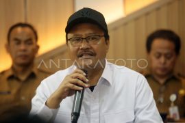 Gus Ipul lanjutkan kerja sosial dongkrak kesejahteraan rakyat