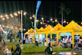 Trotoar ditertibkan, UMKM Jalan Adisucipto Mataram pindah ke Selaparang