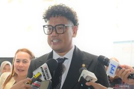 Polisi tangkap 9 penjarah rumah Uya Kuya