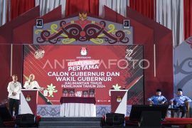 Debat pertama Pilgub Kaltim 2024