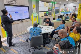 Bapenda Papua Barat studi banding transformasi digital ke Bapenda Jabar