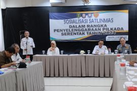 Satlinmas Tabalong diminta siap siaga pengamanan Pilkada