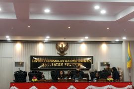 Ketua DPRD Belitung klarifikasi soal kisruh paripurna AKD