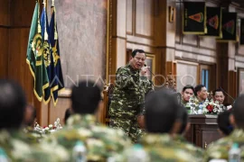 Presiden Prabowo Subianto berikan pembekalan pada Kabinet Merah Putih