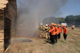 Satpol PP dan Damkar Kota Madiun gelar simulasi penanganan kebakaran