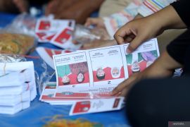 Pelipatan surat suara Pilgub Jatim di Kediri