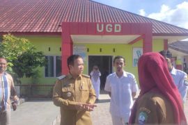 Pj Bupati Abdya sidak Puskesmas Tangan-Tangan, temukan alat medis rusak