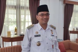 Pj Wali Kota: Bantuan modal untuk UMKM bantu atasi kemiskinan ekstrem