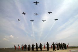 Penyematan brevet kehormatan Penerbang TNI AL