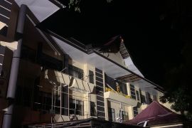 Gedung utama Mapolda Gorontalo terbakar Kamis dini hari