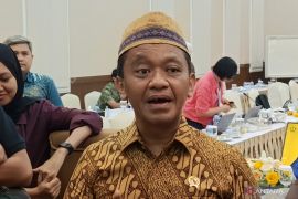 Bahlil siapkan opsi penyaluran subsidi energi selain BLT