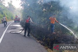 BPBD OKU Selatan padamkan karhutla di Desa Tekana Sumsel