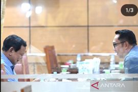 Di medsos, Prabowo bagikan momen makan malam dengan Ridwan Kamil