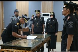 Kakanwil Kemenkumham Sumsel lantik tujuh pejabat manajerial dan nonmanajerial