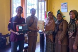 Dosen-Mahasiswa PNP rancang penyimpanan arsip berbasis website di Nagari Salo