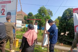 Bawaslu Sambas temukan 82 pelanggaran APK di Pilkada