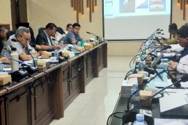 Persoalan pajak fokus rapat Komisi II DPRD Kalsel bersama mitra