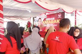 Yayasan Rudi Centre operasi 250 pasien katarak di Belitung