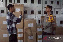 Kapolres Mojokerto pastikan keamanan logistik pilkada
