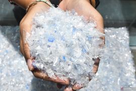 Indonesia pushes biodegradable plastic to tackle waste crisis