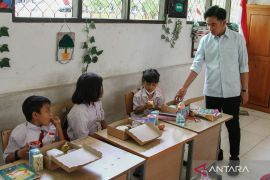 Hoaks! Gibran bagi-bagi uang tunai sebesar Rp20 juta di TikTok