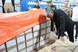 Aceh Tengah pastikan kelancaran sortir lipat surat suara Pilkada 2024