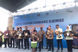 Mendes PDT lepas ekspor kendang jimbe senilai Rp17 miliar ke Tiongkok dari Blitar