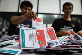 KPU Lebak ajukan penggantian surat suara pilkada yang rusak