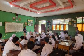 Sosialisasikan bahaya narkoba di SMAN2 Siak, Polres ajak jaga kondusivitas