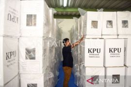 KPU Samarinda libatkan 210 tenaga untuk sortir-lipat surat suara