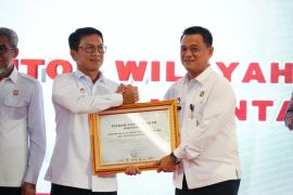 Kemenkumham Banten terima penghargaan "Insan Cerdas BPSDM Hukum dan HAM"