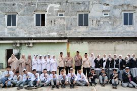 Polsek Bukit Raya edukasi pelajar SMA bahaya hoaks