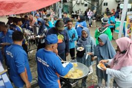 Dinsos Kaltim  suguhkan menu tradisional gratis pada peringatan HKN