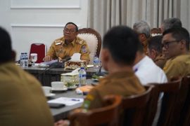 Pj Gubri harap rapat bahas Ranperda RTRW berjalan lancar