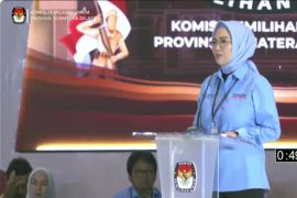 Anita Noeringhati akan pastikan tak ada warga tertinggal pendidikan dan kesejahteraannya