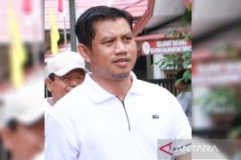 Keluarnya sejumlah tim relawan tak pengaruhi pasangan Rojikinnor-Vina