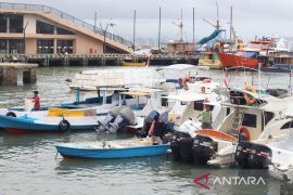 KSOP Labuan Bajo ingatkan nakhoda waspadai jarak pandang dampak erupsi Lewotobi