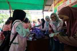 Srikandi PLN UIP Sulawesi peduli kesehatan ibu dan anakdi Beteleme Sulteng