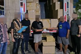 Sinergi Bea Cukai dan Polri Gagalkan Pengiriman 2,4 Juta Batang Rokok Ilegal di Pelabuhan Penyeberangan Merak