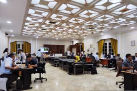 "Lapor Mas Wapres" terima 60 aduan warga di hari pertama peluncuran