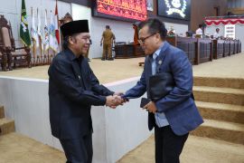 DPRD Banten serahkan aspirasi hasil reses ke Gubernur Banten