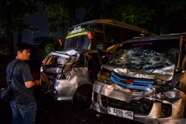 Pascakecelakaan beruntun di Tol Cipularang