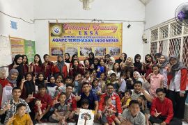 Dedikasi INBI untuk pendidikan Indonesia dengan Program "Bimbel Panti"