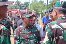 Pj Bupati Dampingi Danrem 042/Gapu, Tutup TMMD ke-122