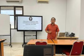 Dekan Filkom IIB Darmajaya bahas peran dan etika AI dalam kegiatan di Undip